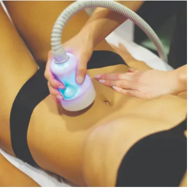 A body-contouring applicator held against an abdominal treatment area